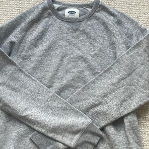 Gray old navy pull over